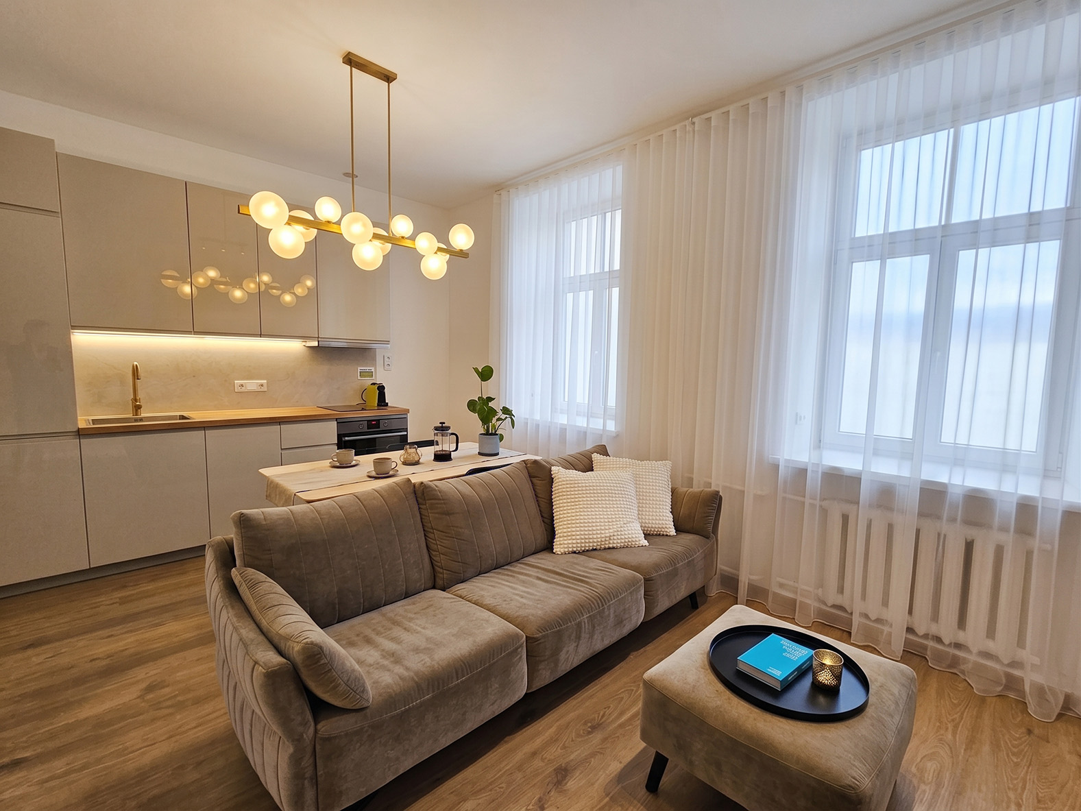 Modern 1BR Apartment in Central Location